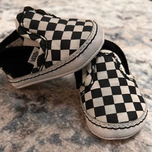 Baby slip on checkered vans